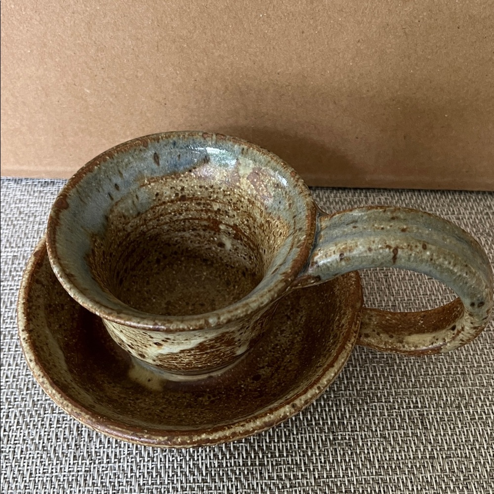Ceramic Handthrown Signed Studio Pottery Candle Holder attached Saucer signed - Picture 7 of 7